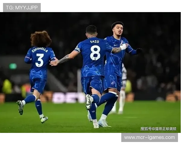 切尔西客场进攻火力稳定，场均能打入2.4球。